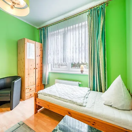 Madfeld Retreat, Cleaning Included *
